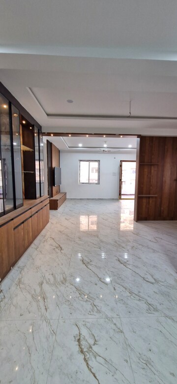 Kitchen in 3 BHK Builder Floor at Kondapur – for Rent