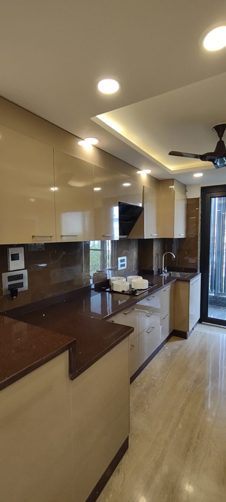 Kitchen, dlf-the-camellias 4 Bedroom 7361 Sq.Ft. Apartment In Sector 42 Gurgaon 8072086
