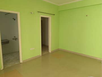 Room in 3 BHK Apartment at Sandwoods Spangle Condos, Kishanpura – for Sale