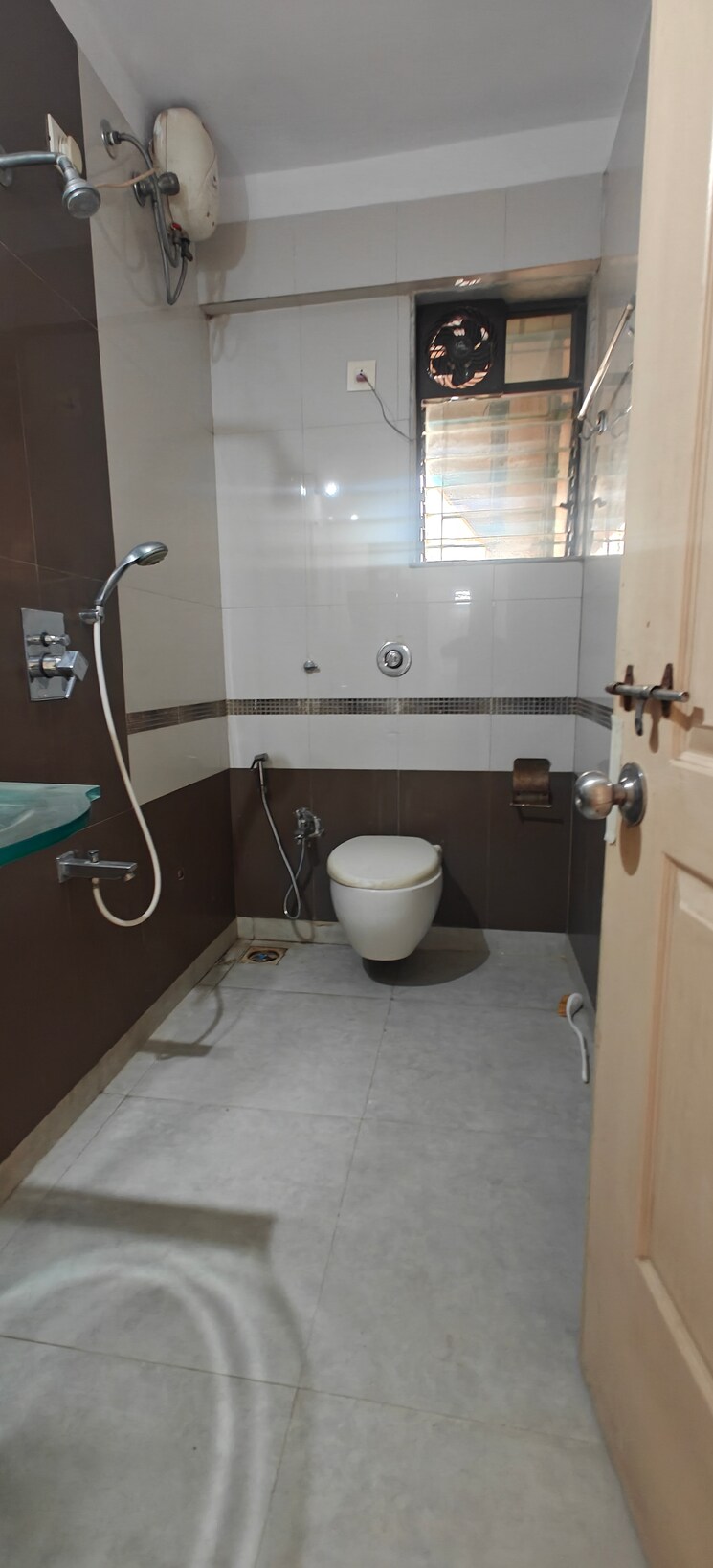 Master Bedroom, dedhia-palatial-height 3 Bedroom 1350 Sq.Ft. Apartment In Powai Mumbai 8072118