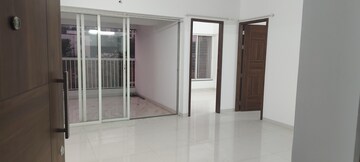 Room in 2 BHK Apartment at Yash Florencia, Kondhwa – for Rent