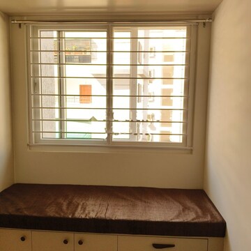 Room in 2.5 BHK Apartment at EIPL Corner Stone, Gandipet – for Rent