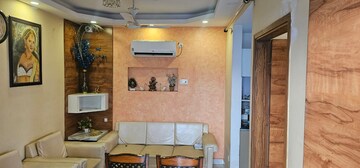 Furnished Amenities in 2 BHK Apartment at SectoR-27 – for Rent