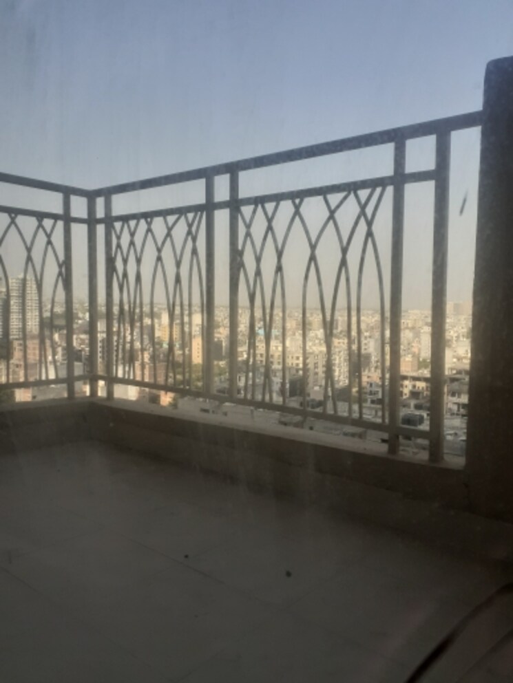  Parking, mahagun-mywoods 2 Bedroom 960 Sq.Ft. Apartment In Sector 16c Greater Noida Greater Noida 8072391