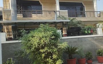 2.5 BHK Independent House For Rent in Sector 20