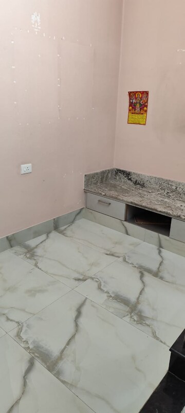 Bathroom in 4 BHK Independent House at Gomti Nagar – for Rent