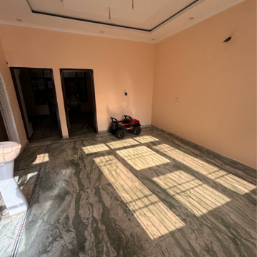 Living Room in 2 BHK Builder Floor at Dhakoli Village – for Rent
