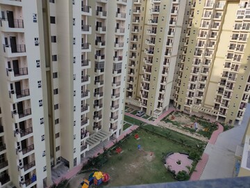 Master Plan in 3 BHK Apartment at Rishita Manhattan, Gomti Nagar – for Rent