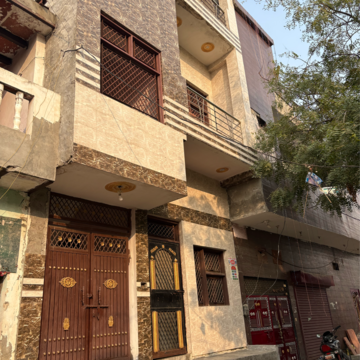 Studio Independent House – Exterior View View at Chotpur Colony - for Sale