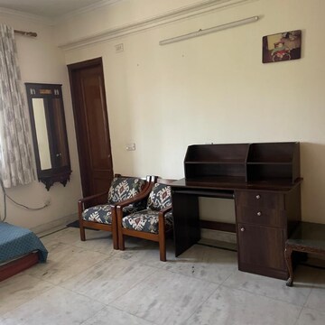 Living Room in 3 BHK Apartment at Navjeevan Vihar – for Rent