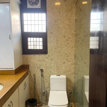 Attached Bathroom in 3 BHK Apartment at Navjeevan Vihar – for Rent