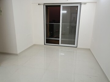 Room in 1 BHK Apartment at Ashar Axis, Subhash Nagar – for Rent