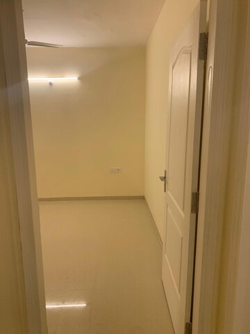 Bathroom in 3 BHK Apartment at Omaxe R2, Gomti Nagar – for Rent