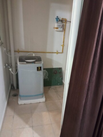 2 BHK Apartment For Rent in Supertech Ecovillage II, Sector 16b Greater Noida