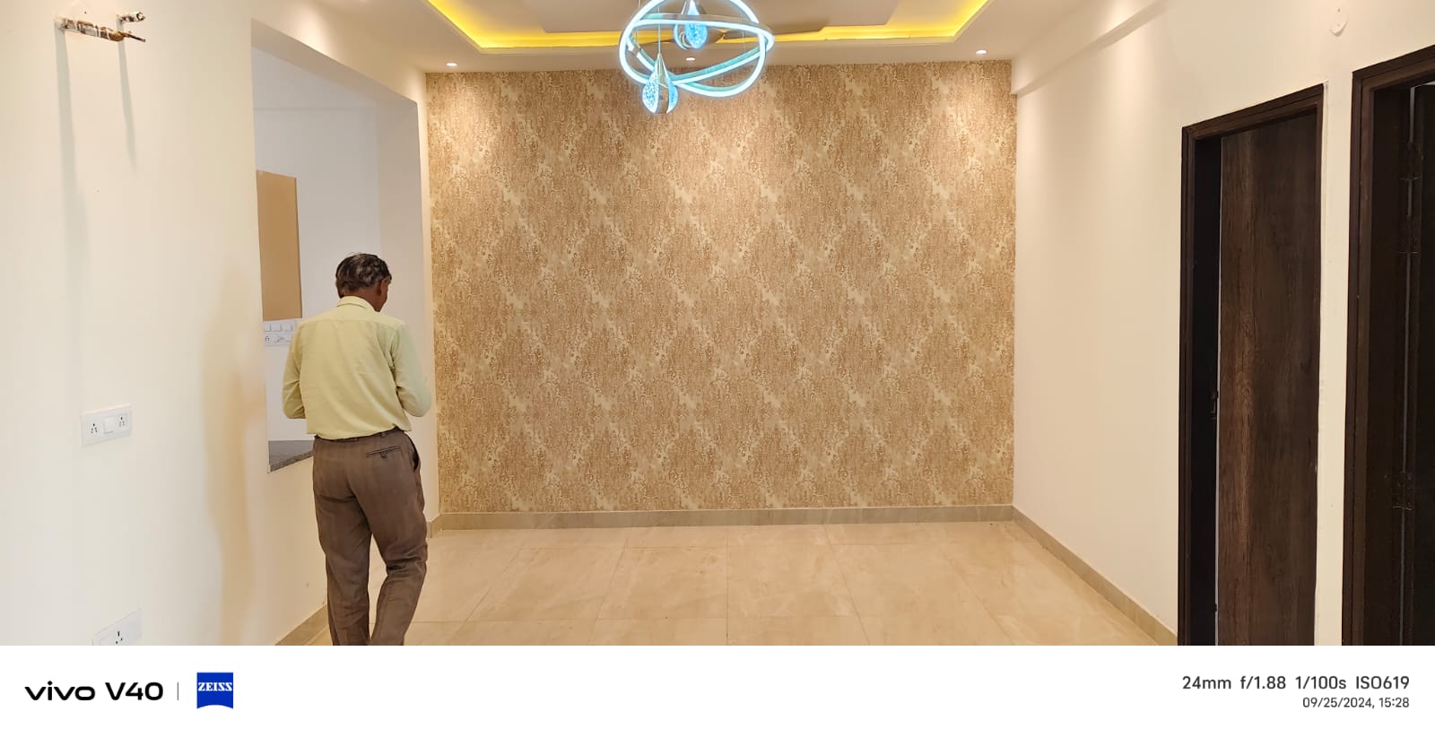3 BHK + Pooja Room Builder Floor For Sale in Platinum Homes