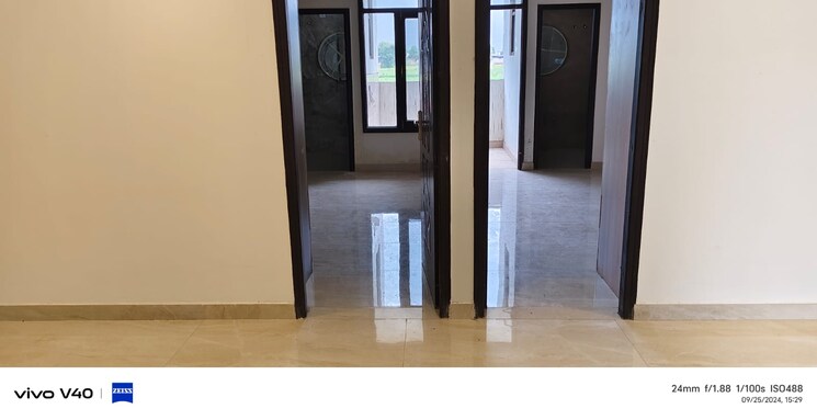 Room, dhakoli village 3 Bedroom 1100 Sq.Ft. Builder Floor In Dhakoli Village Zirakpur 8072842