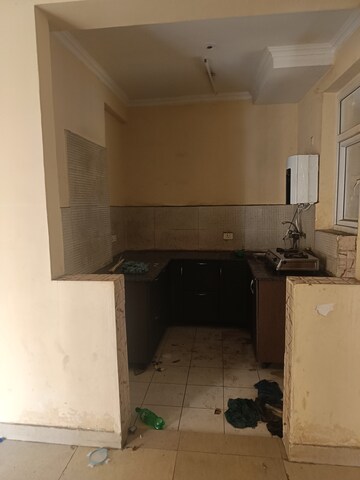 Kitchen in 3 BHK Apartment at Amrapali Silicon City, Sector 76 – for Sale