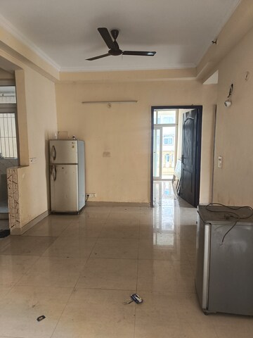 Building Lobby in 3 BHK Apartment at Amrapali Silicon City, Sector 76 – for Rent