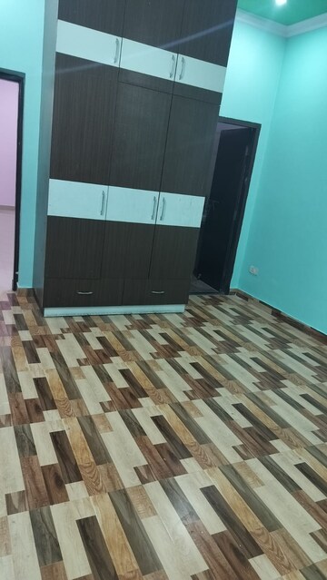 Room in 3 BHK Independent House at Gomti Nagar – for Rent