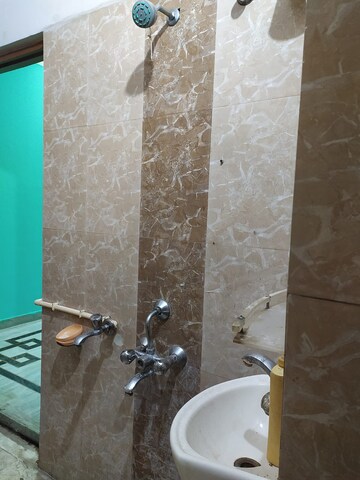 Bathroom in 2 BHK Independent House at Gomti Nagar – for Rent