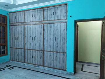 Room in 2 BHK Independent House at Gomti Nagar – for Rent