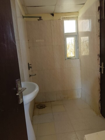 Bathroom in 3 BHK Apartment at Futec Gateway, Sector 75 – for Sale