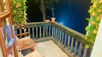 6+ BHK Independent House – Exterior View View at Malcha Marg - for Sale