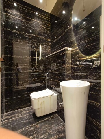 Bathroom in 6+ BHK Independent House at Malcha Marg – for Sale