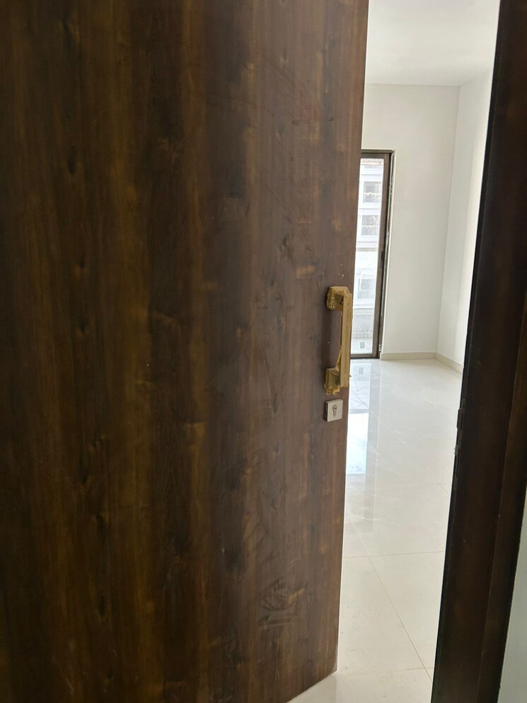 Bathroom, roshan-milestone 2 Bedroom 650 Sq.Ft. Apartment In Tathawade Pune 8072916