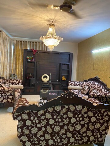 Bedroom in 3.5 BHK Builder Floor at Ashoka Enclave – for Sale