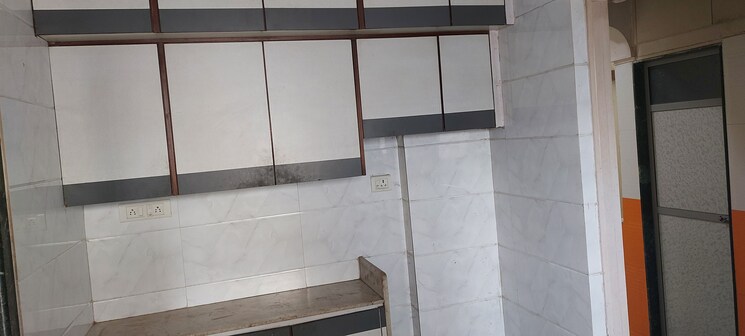 Bathroom, uphar-chs-borivali 3 Bedroom 840 Sq.Ft. Apartment In Borivali East Mumbai 8072967