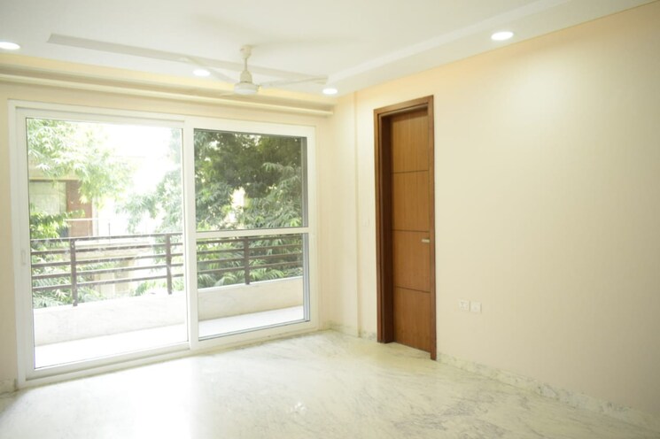 Room, lajpat nagar iii 3 Bedroom 1800 Sq.Ft. Builder Floor In Lajpat Nagar Iii Delhi 8072981