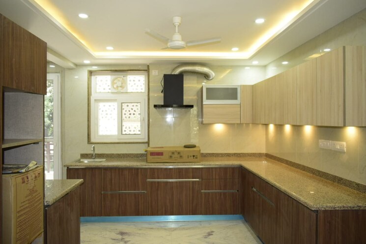 Kitchen, lajpat nagar iii 3 Bedroom 1800 Sq.Ft. Builder Floor In Lajpat Nagar Iii Delhi 8072981