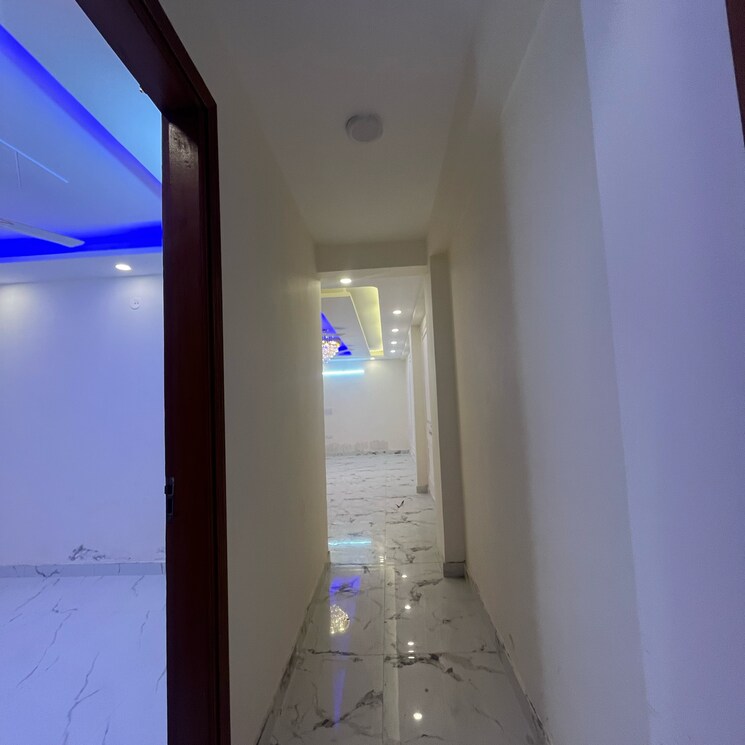 undefined, panchsheel vihar 3 Bedroom 1100 Sq.Ft. Builder Floor In Panchsheel Vihar Delhi 8073005