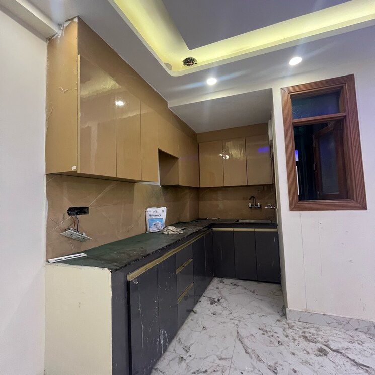 Kitchen, panchsheel vihar 3 Bedroom 1100 Sq.Ft. Builder Floor In Panchsheel Vihar Delhi 8073005