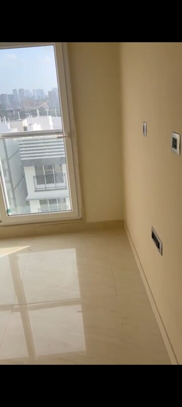 Room in 2 BHK Apartment at Ayodhya Saffron, Kurla – for Rent