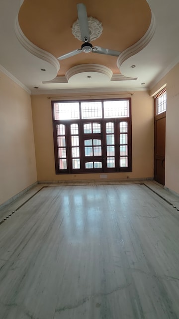 Room in 2 BHK Builder Floor at Urban Estate Dugri – for Rent