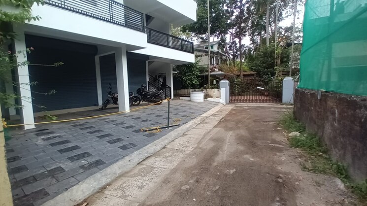 Exterior View, chalikavattom Commercial Office Space 1000 Sq.Ft. In Chalikavattom Kochi 8073032