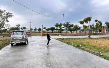 Plot For Sale in Chithara