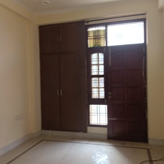 2 BHK Builder Floor For Rent in Amrapali Sapphire Sector 45 Noida  8073062