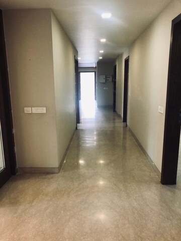 Room in 4 BHK Apartment at Vasant Vihar – for Sale
