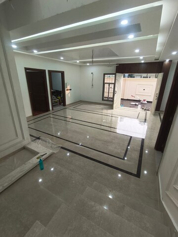 Kitchen in 4 BHK Independent House at Sainik Farm – for Sale