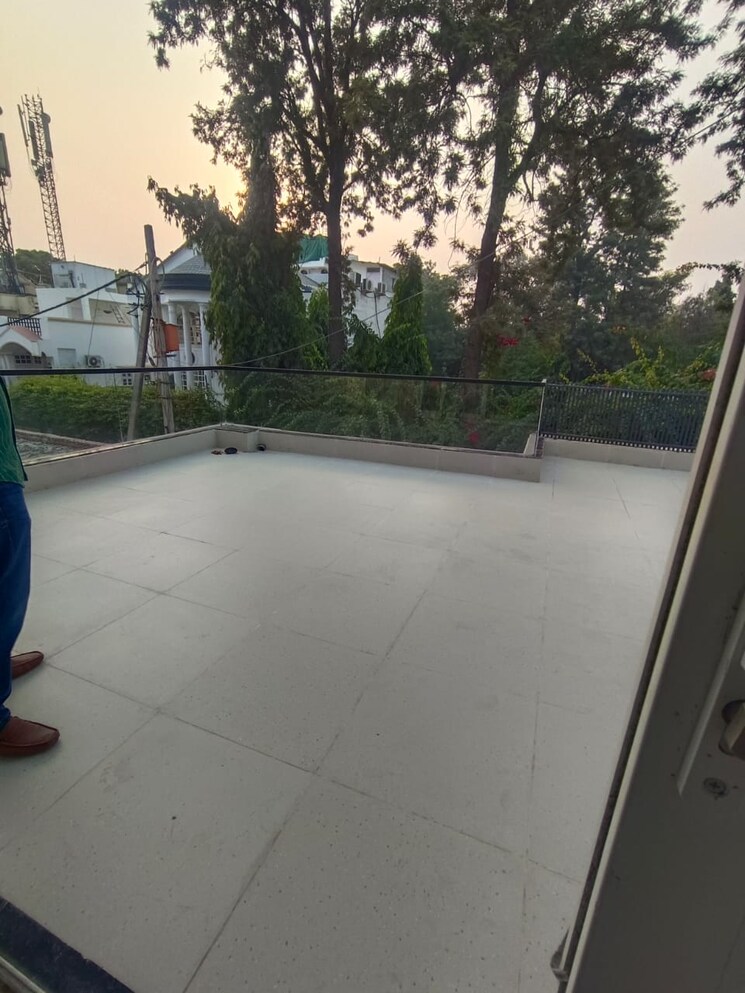 Balcony, sainik farm 4 Bedroom 4000 Sq.Ft. Independent House In Sainik Farm Delhi 8073102