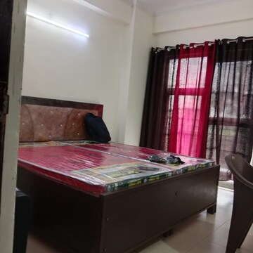 Bedroom in 3 BHK Apartment at Amrapali Silicon City, Sector 76 – for Rent