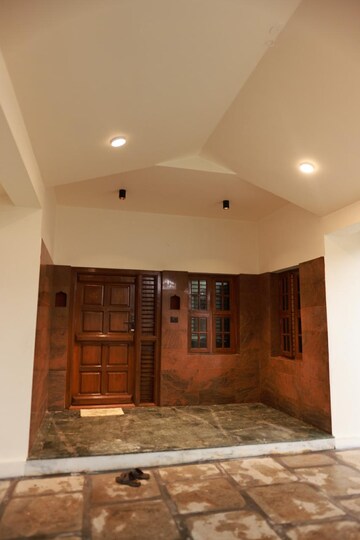 Room in 6+ BHK Villa at Sahakara Nagar – for Rent