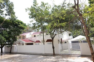 6+ BHK Villa – Exterior View View at Sahakara Nagar - for Rent