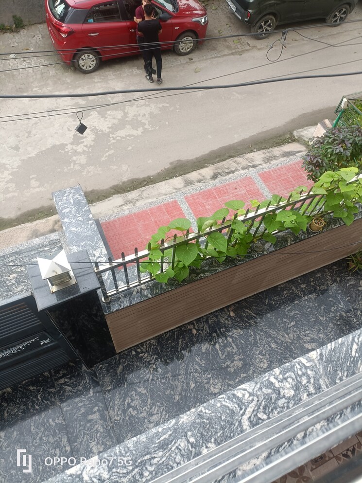  Parking, rajendra nagar 4 Bedroom 900 Sq.Ft. Independent House In Rajendra Nagar Ghaziabad 8073141