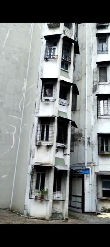 Staircase in 1 BHK Apartment at Kurla East – for Rent