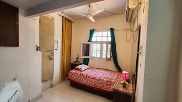 1 BHK Builder Floor For Rent in Greater Kailash I