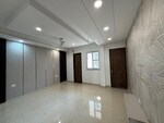 4 BHK + Study Room 450 Sq.Yd. Builder Floor in Sector 43